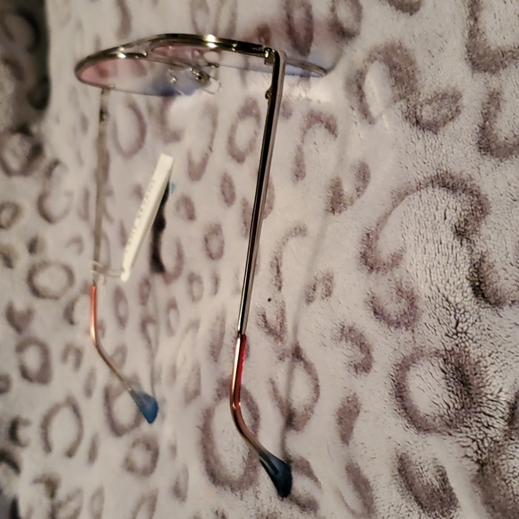 Accessory bundle - Picture 3 of 4